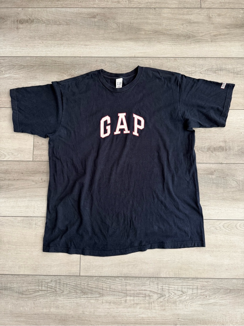 GAP Navy Short Sleeve Logo Tee with Red Accent